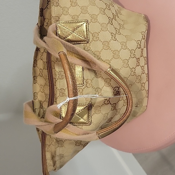 AUTHENTIC GUCCI PURSE - Picture 3 of 11